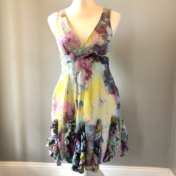 BCBGMaxAzria Dresses & Skirts - bcbg monet silk dress size 6